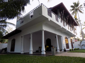 Отель Prosperity Villa  Negombo